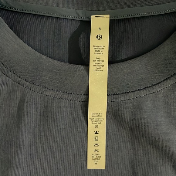 lululemon soft stream water drop crew neck - Picture 2 of 2